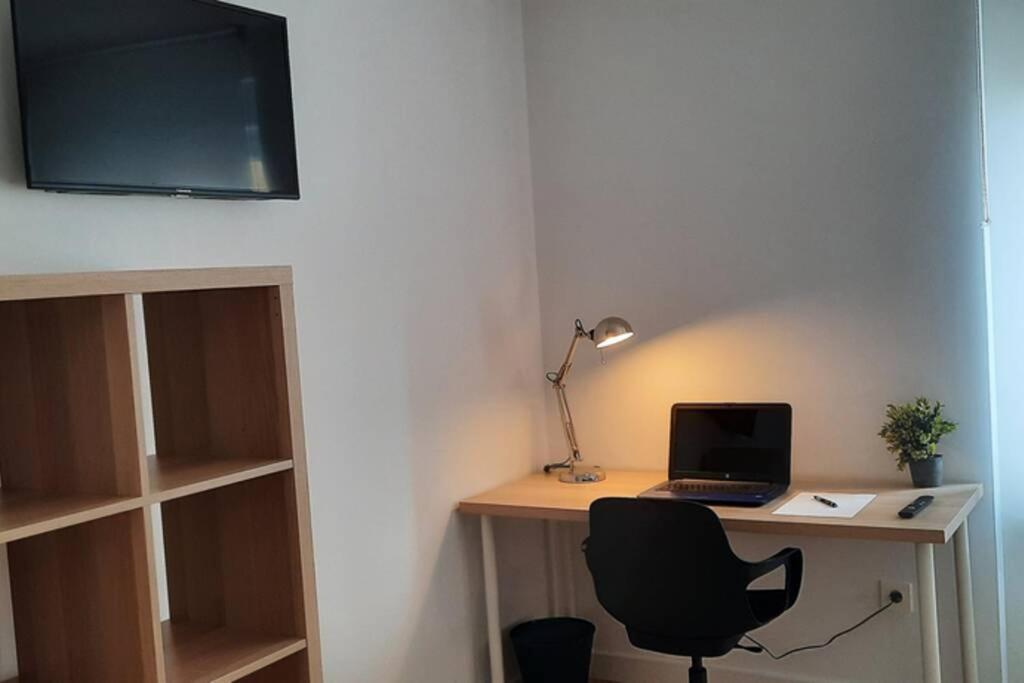 אוביידו Apartamentos Milan 2 מראה חיצוני תמונה