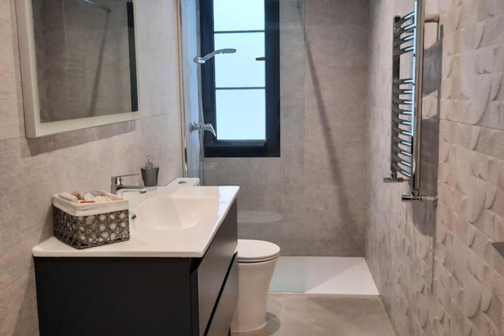 אוביידו Apartamentos Milan 2 מראה חיצוני תמונה